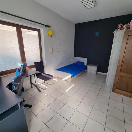 Beautiful 4 Bedroom Close To Antwerp Villa